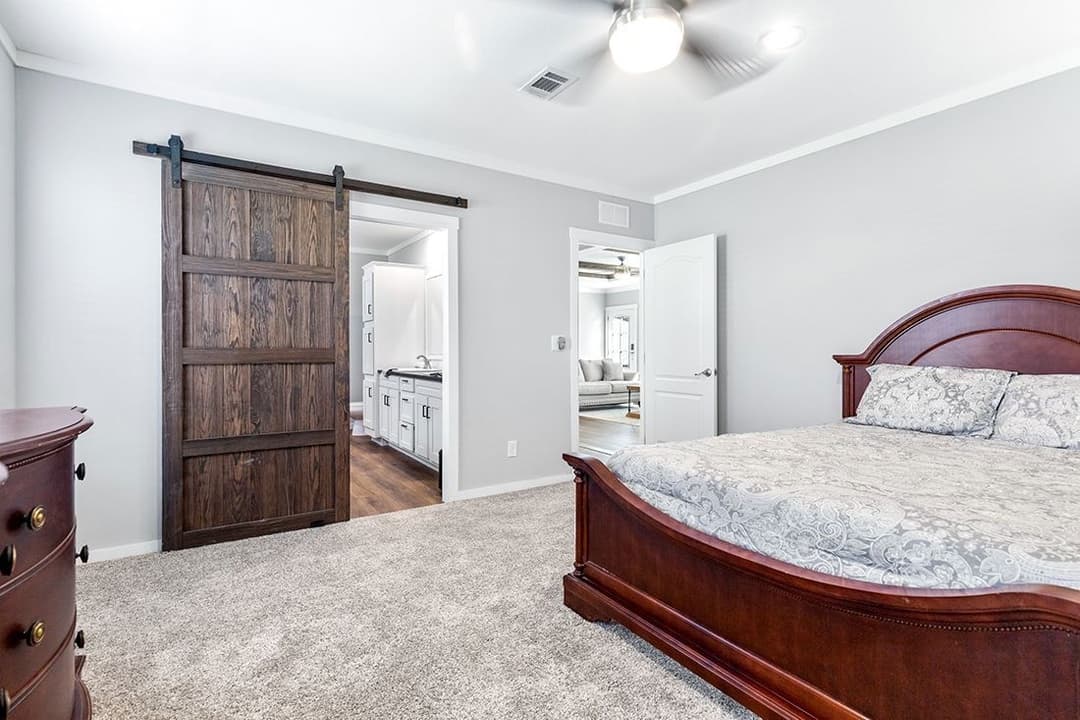 The vail bedroom home features