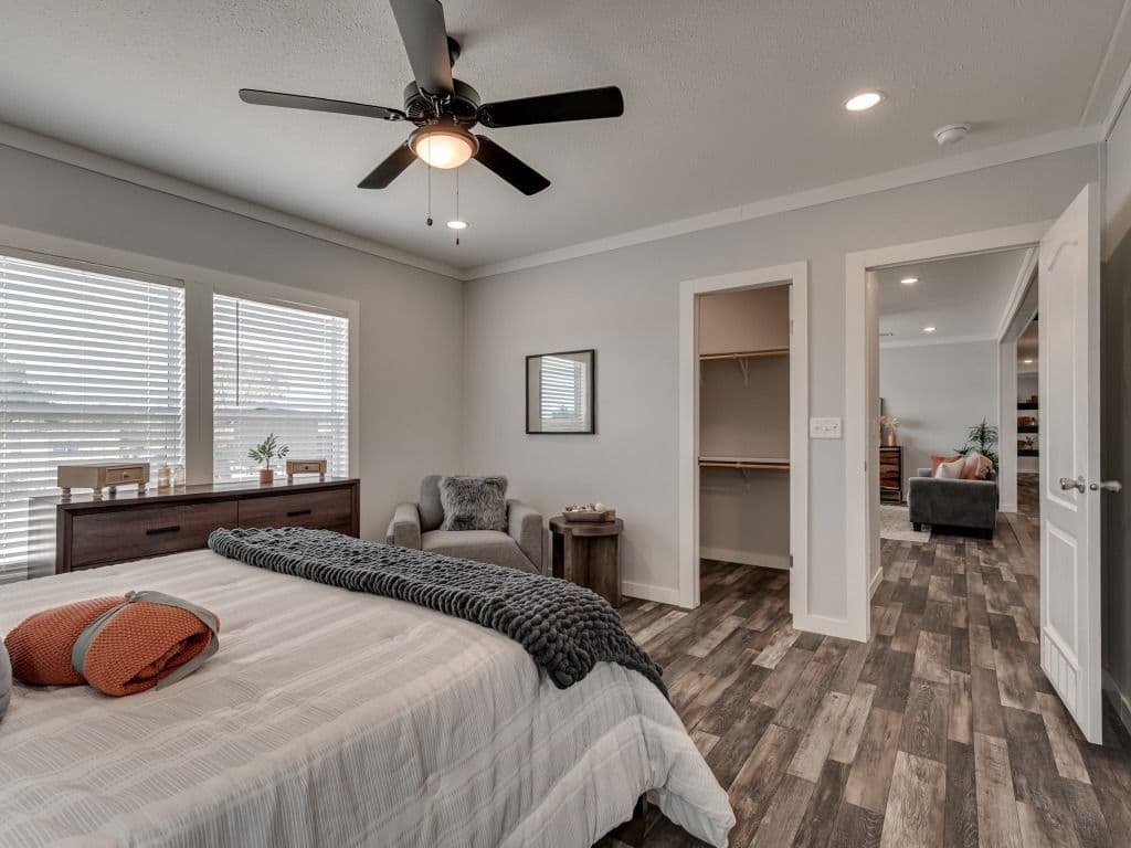 Answer house 28724a bedroom home features