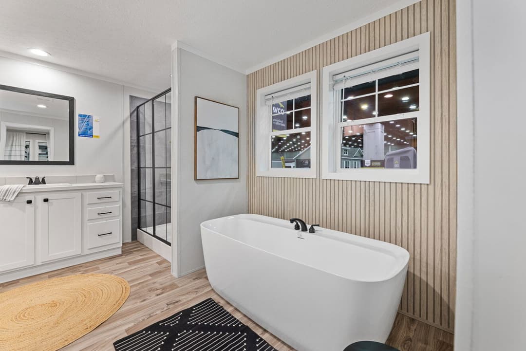 Vivid 28603n bathroom home features