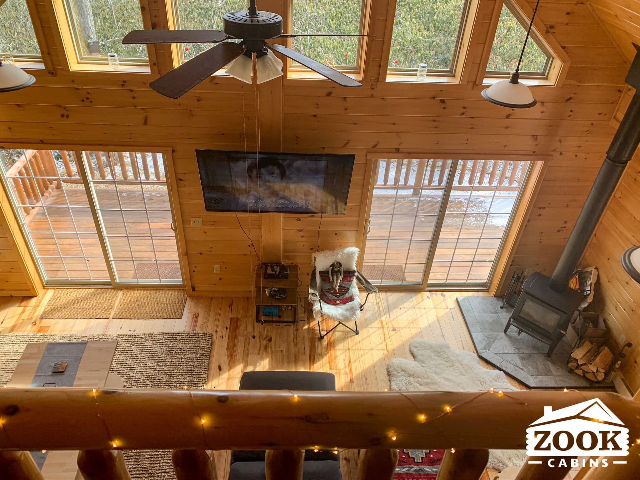 Chalet 2852 interior home features