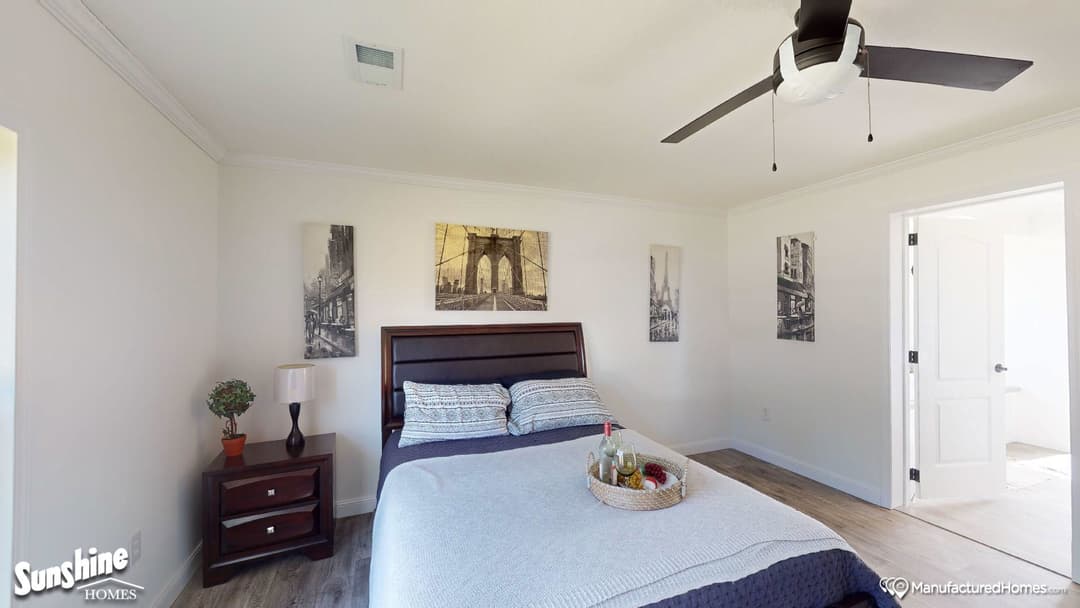 Pri3264-2005 bedroom home features