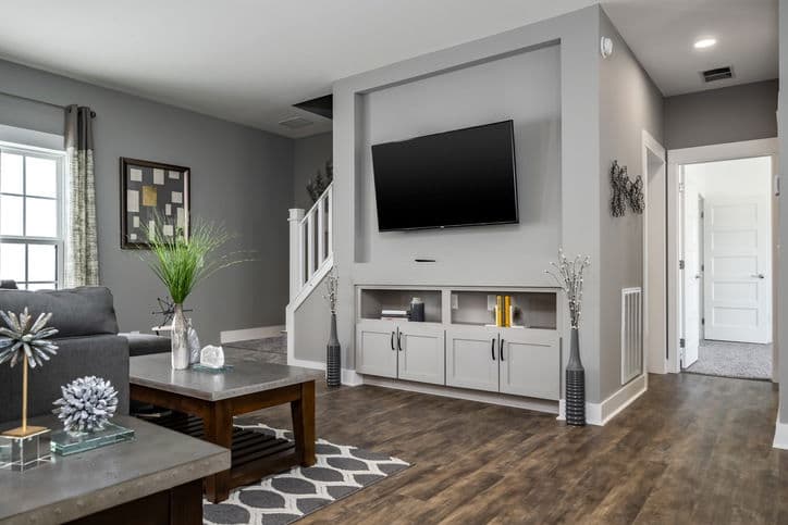 Saddle ridge 28663a interior home features