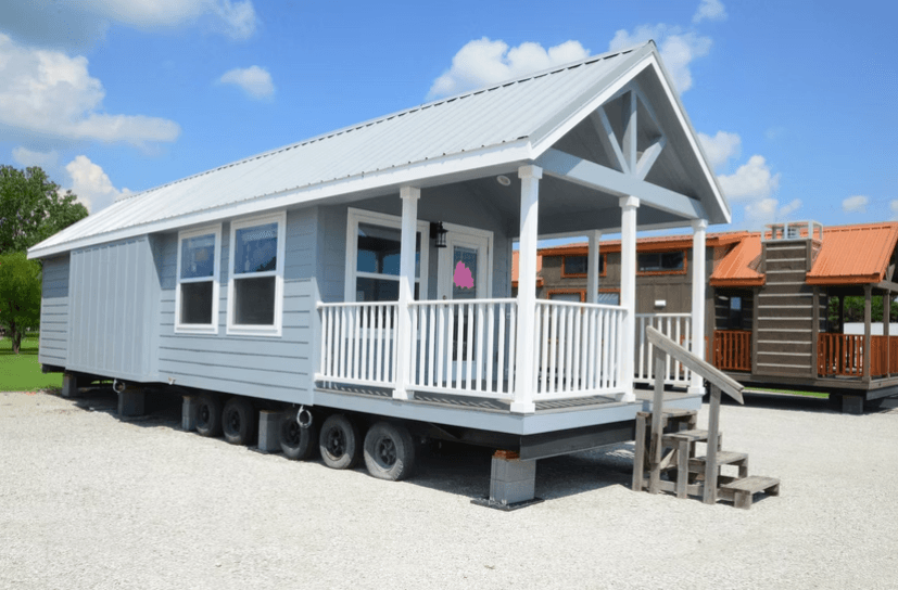 Hill country elevation and exterior home features