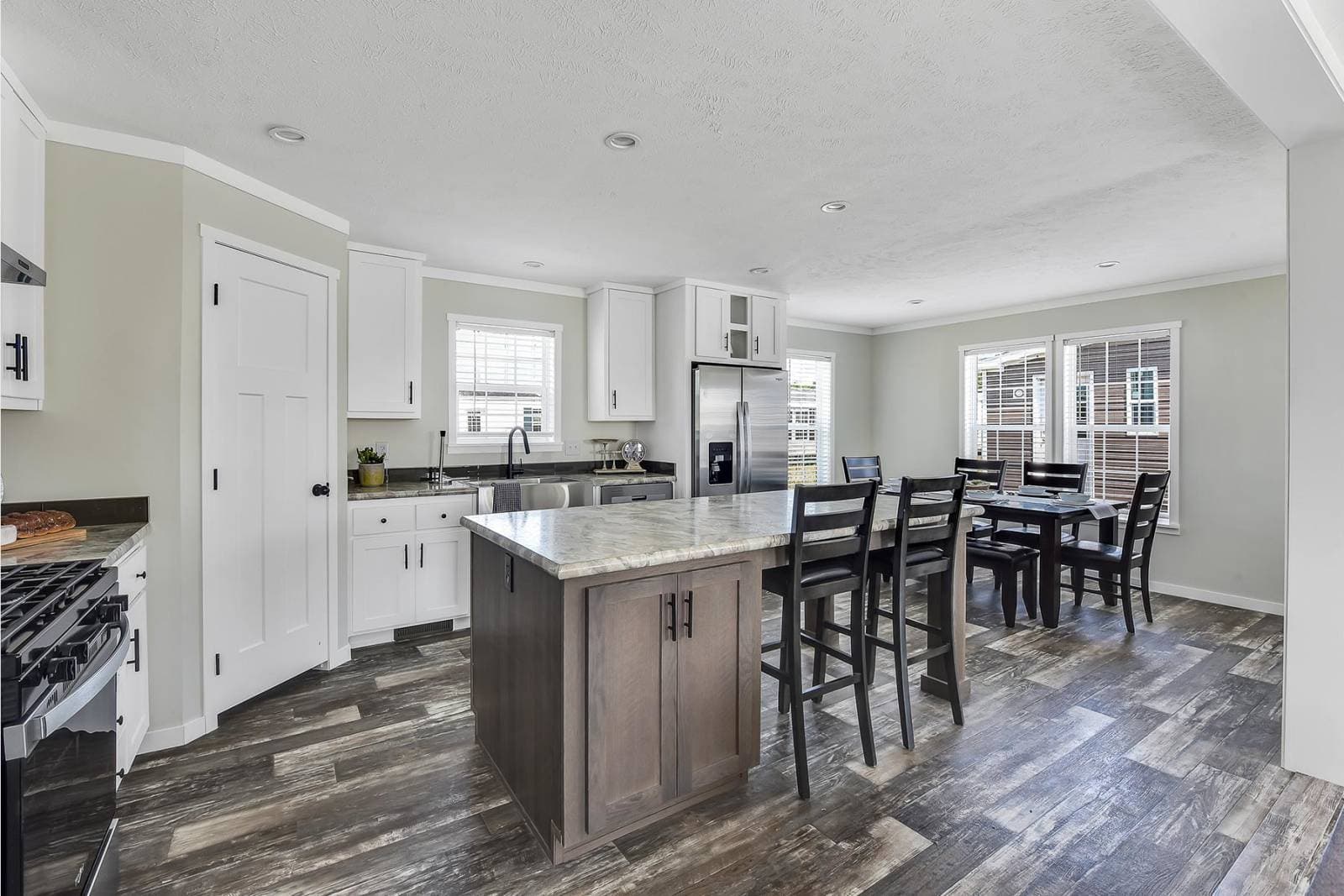 Elevate 56f kitchen home features