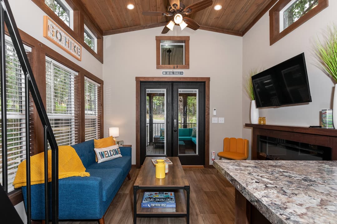 Bankhead interior home features