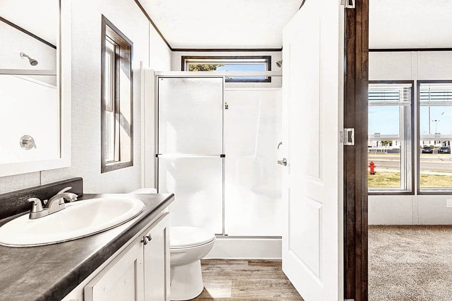 The bobby jo bathroom home features