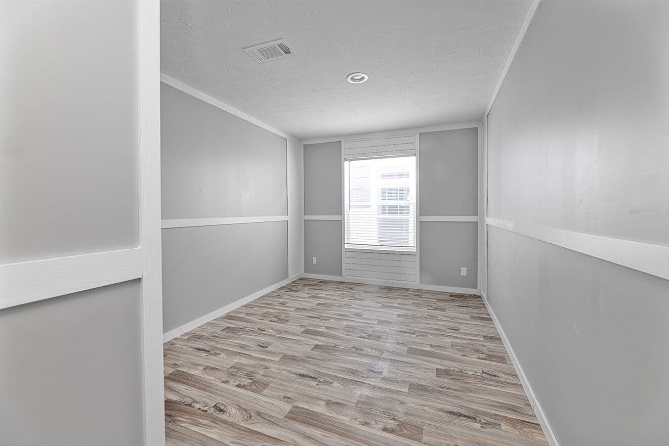 Valu maxx premier 32684e interior home features