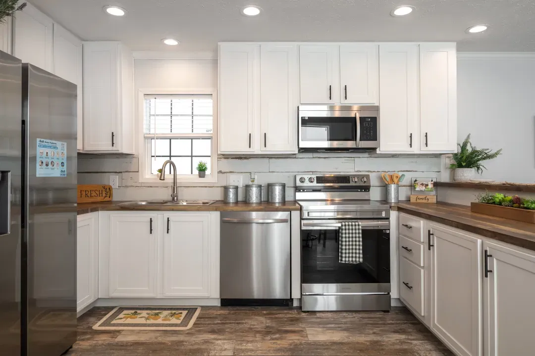 The mercer kitchen home features