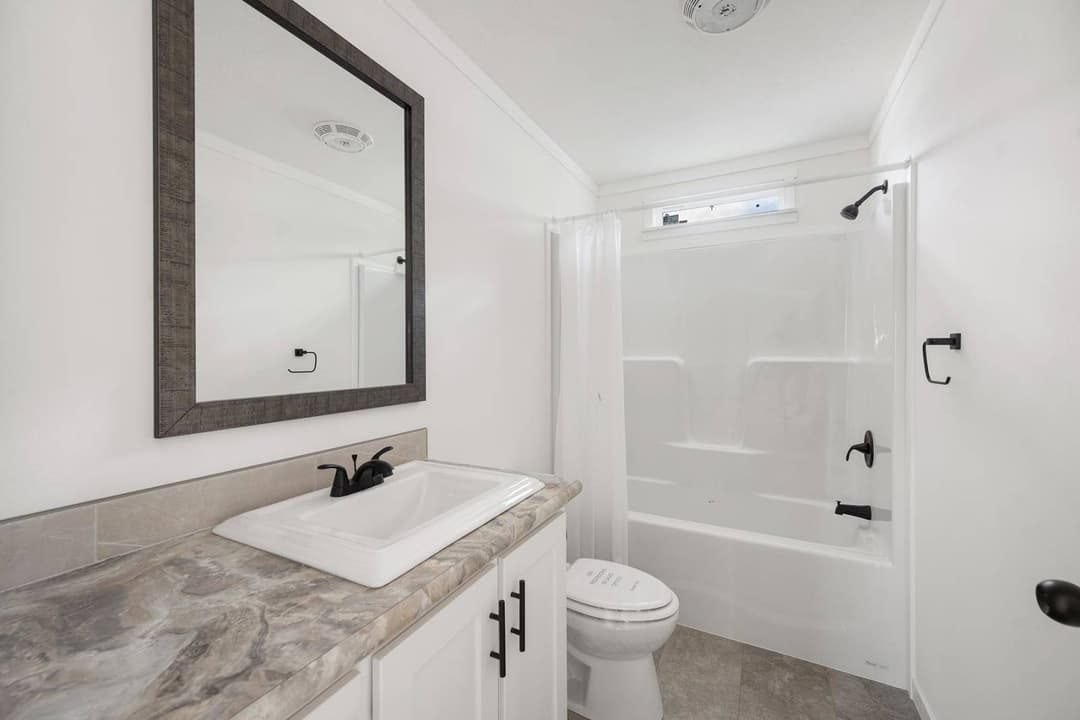 East point - elevate 52 bathroom home features