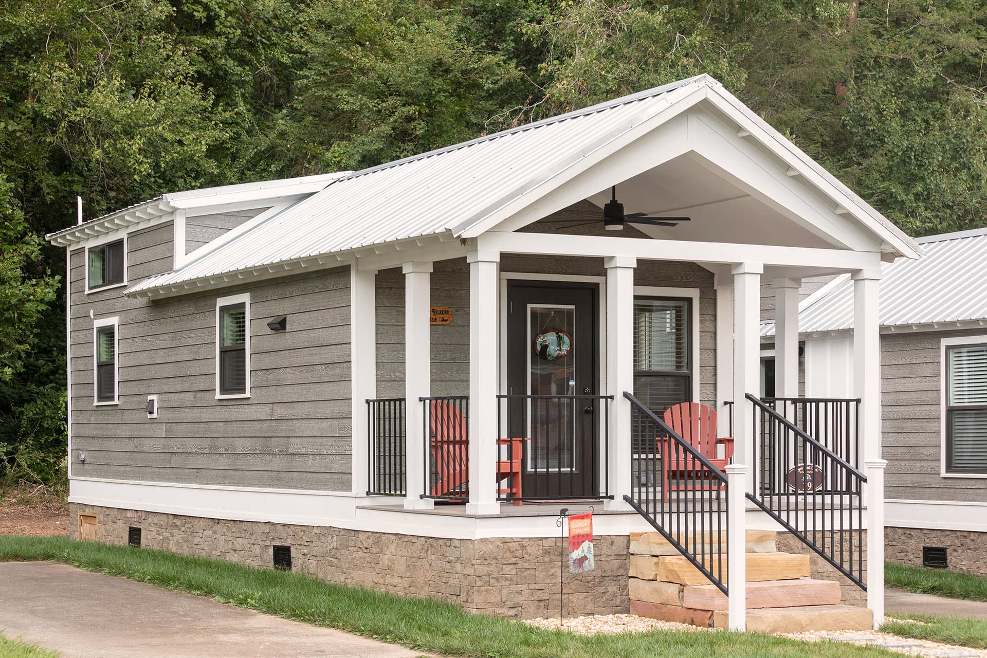 Sipsey hero, elevation, and exterior home features