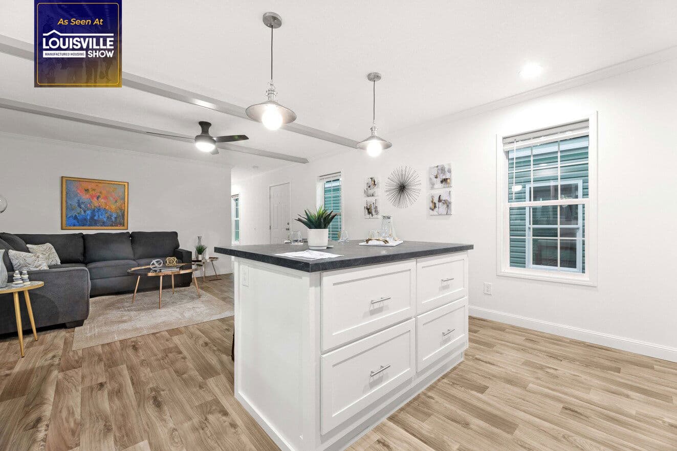 Palm harbor 16763t interior home features