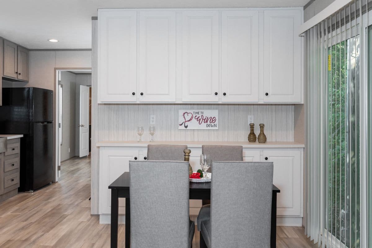 The anniversary 76 interior home features