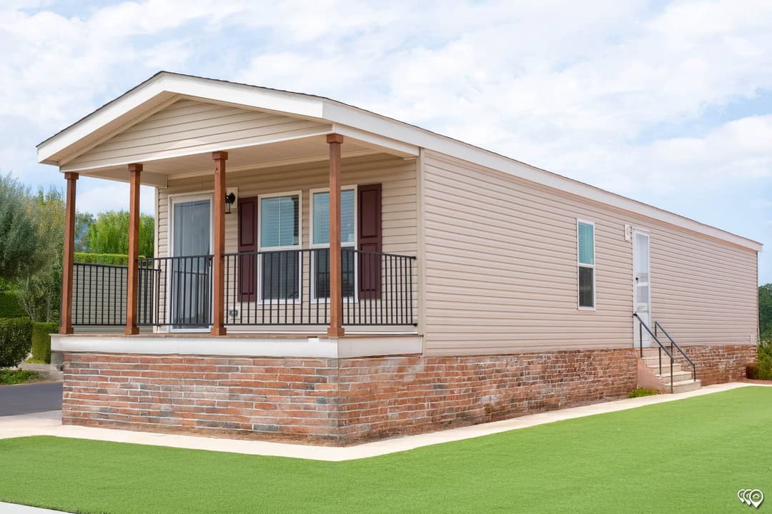 Chc1670-103 hero, elevation, and exterior home features