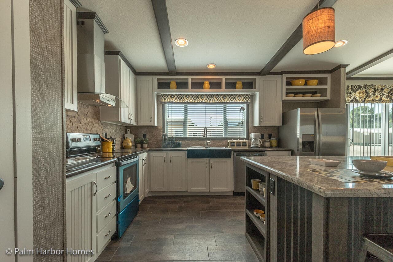 Carrington 30764c kitchen home features