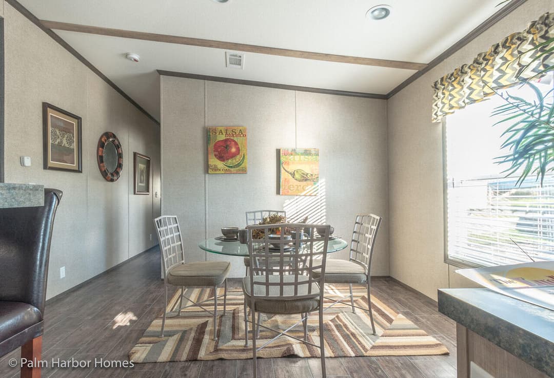 Benbrook 28644b interior home features