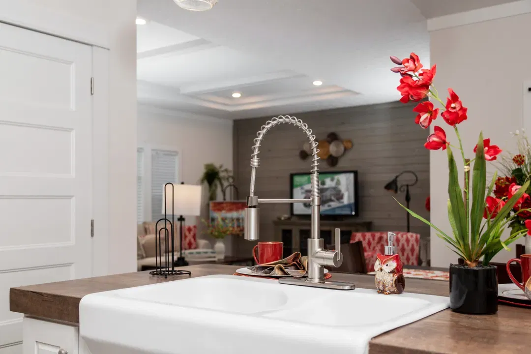 1439 carolina magnolia kitchen home features