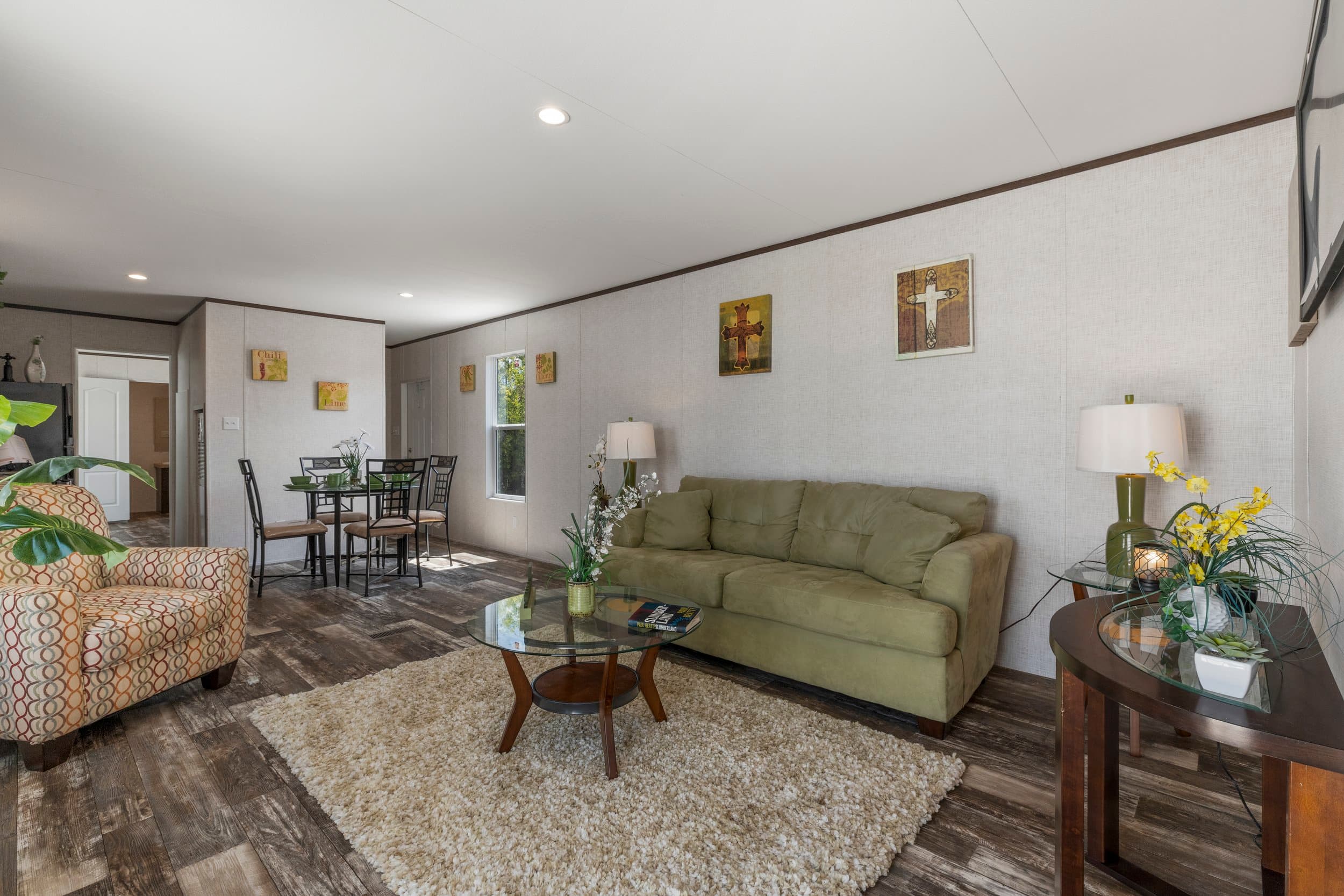 Helicon 2.0 interior home features