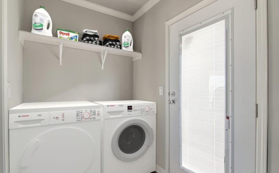 Javelin j78l interior home features