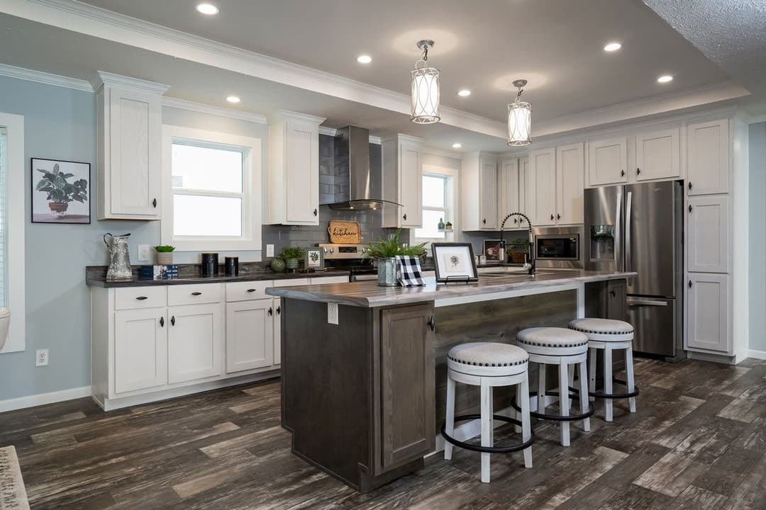 Byler kitchen home features