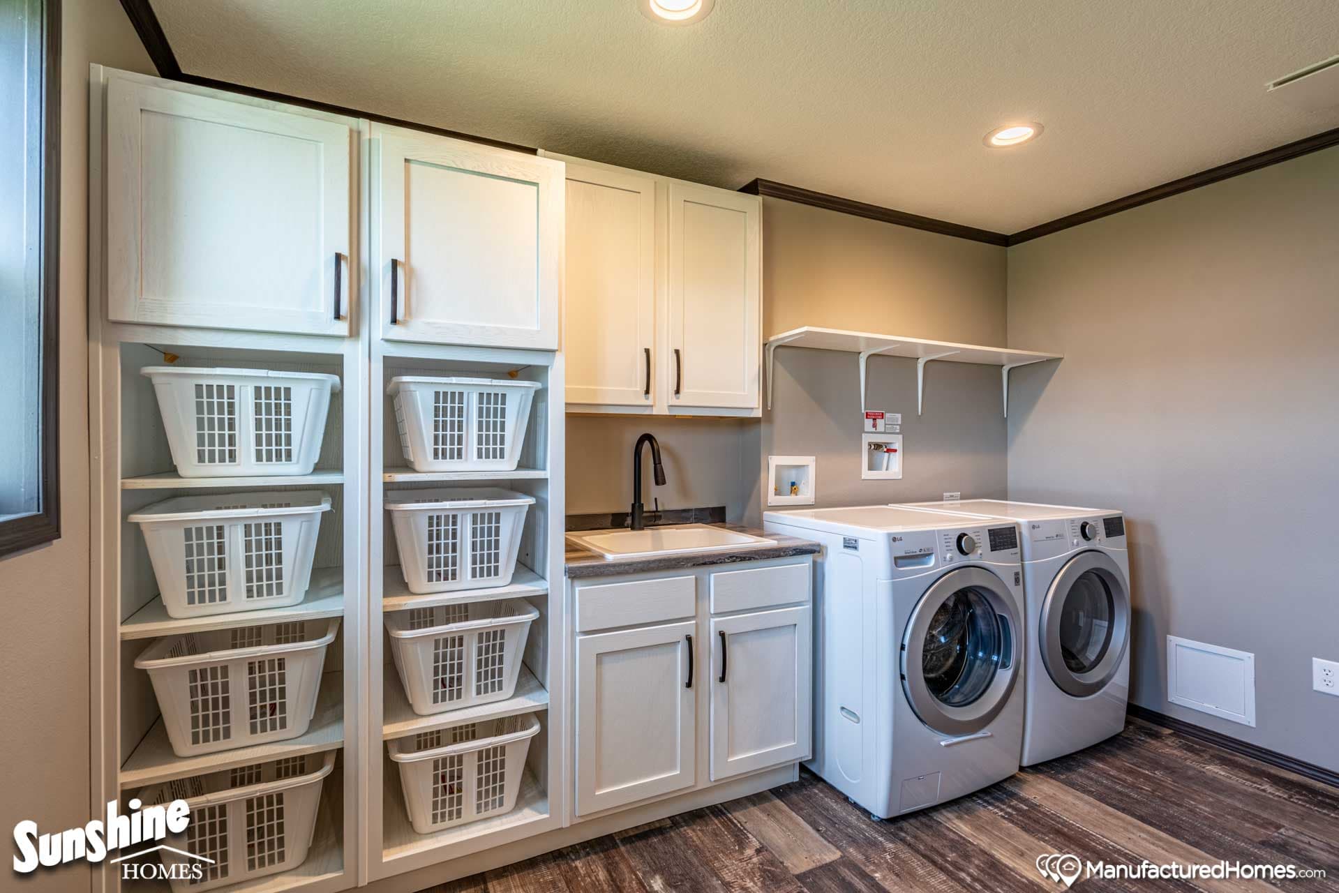 Pri2868-2027 interior home features