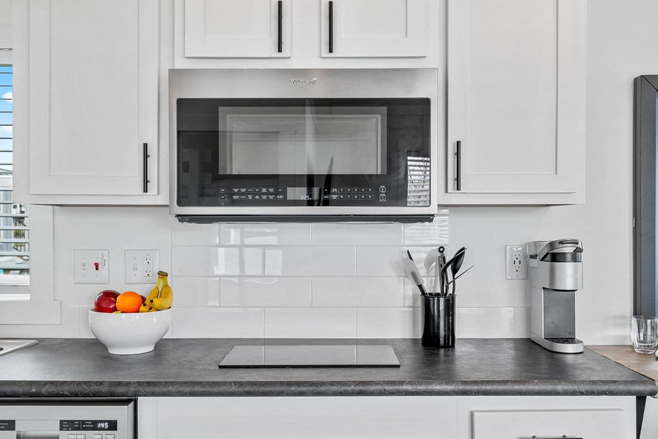 Park model 4110l kitchen home features