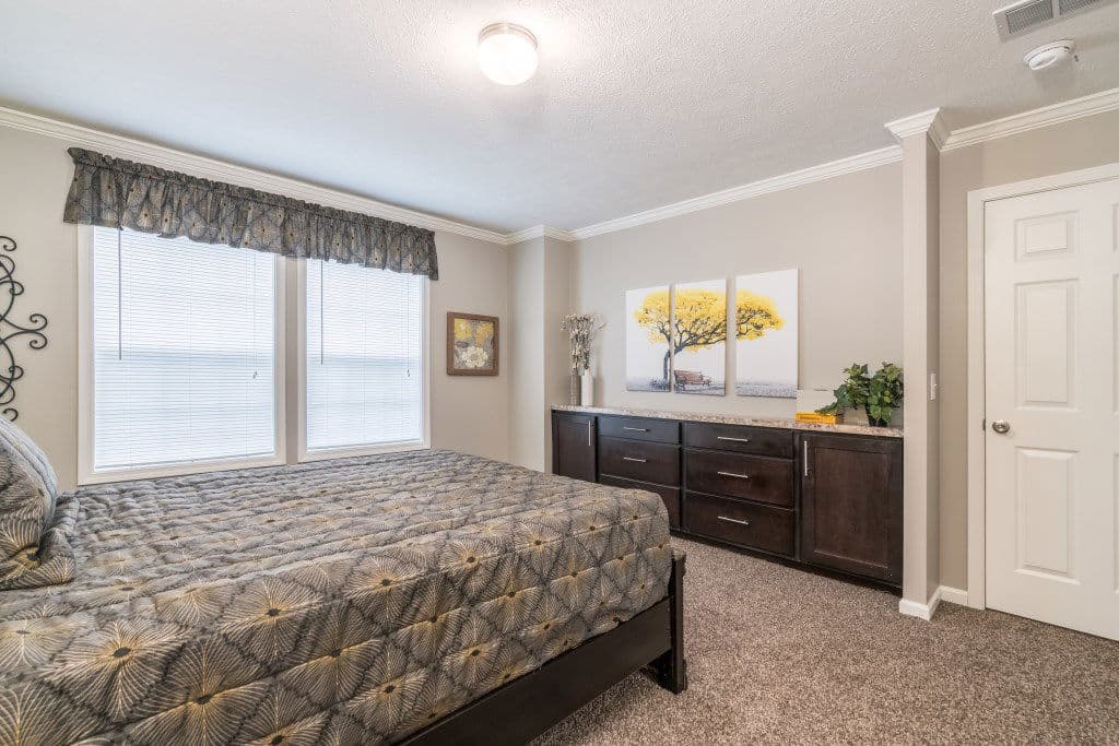 Astro elite ranch 3a2803-v bedroom home features