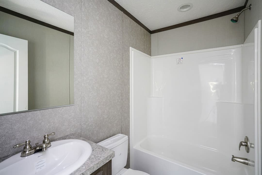 Economy 16763z bathroom home features