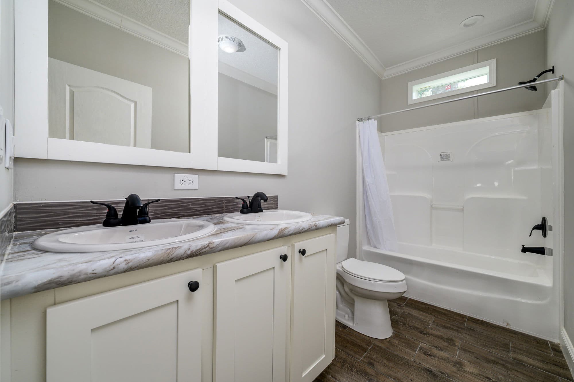Key largo bathroom home features