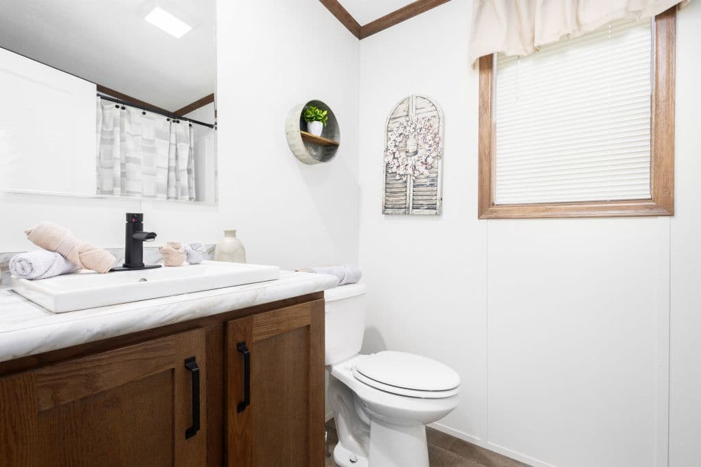 Astro creations ranch 3a2091-p bathroom home features