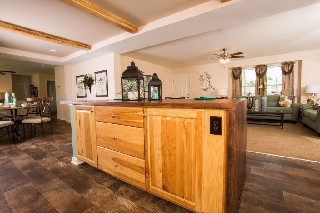 Raven max 28 28763b interior home features