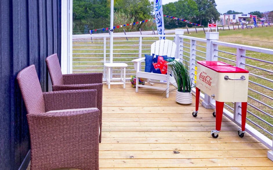 Mockingbird d50ep8 exterior home features