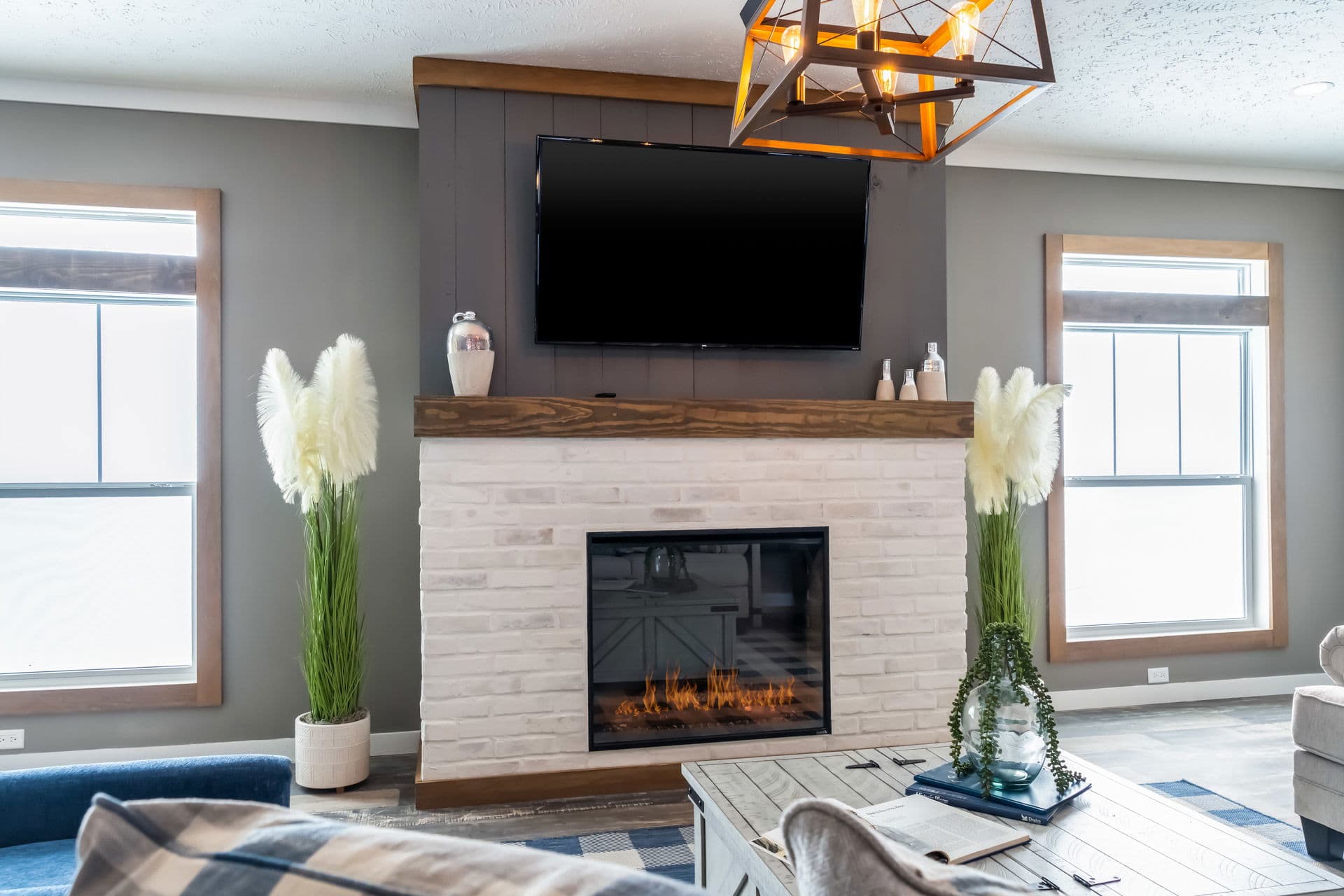 The willow oak interior home features