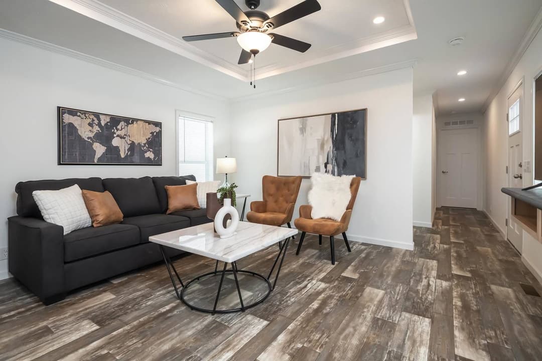 C802a interior home features