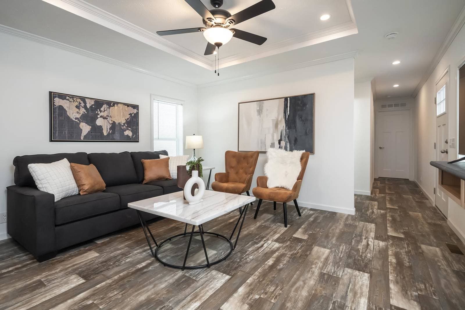 C802a interior home features