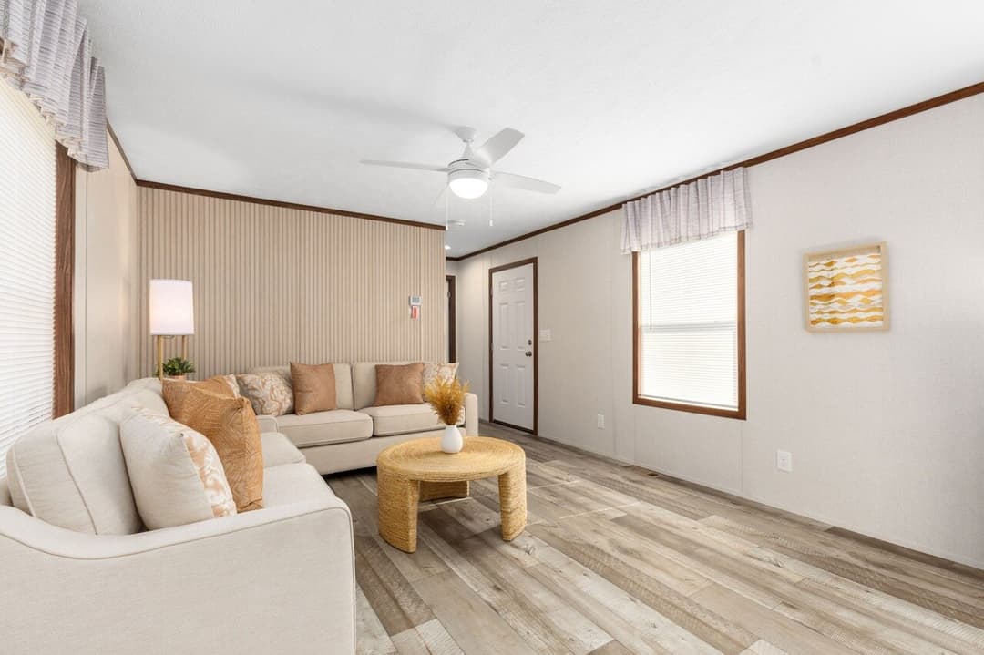 Elite 2 interior home features