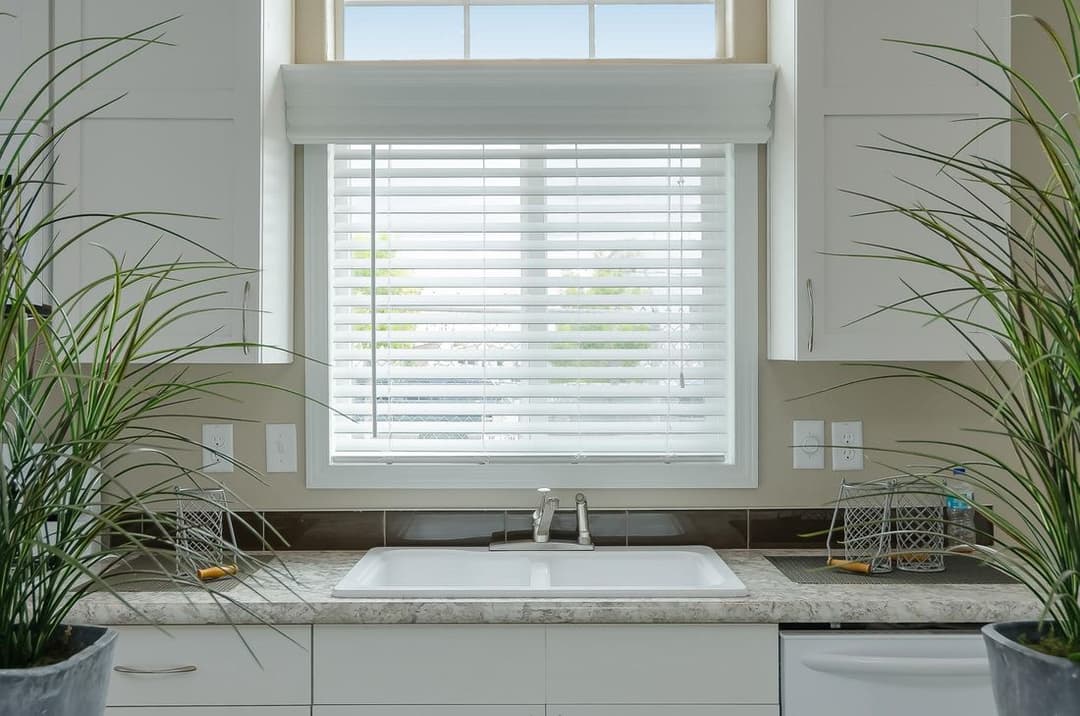 Tr3062a kitchen home features