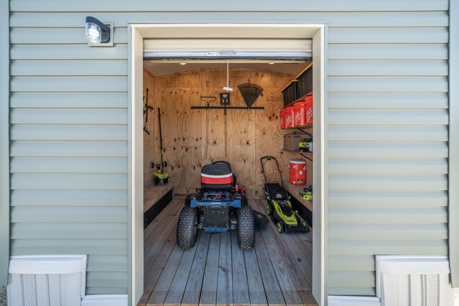 Singlewide s-16×64-32c shed exterior home features