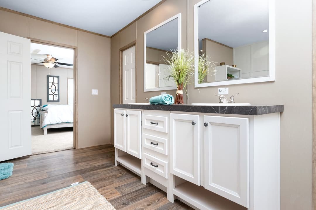 Farmhouse flex bathroom home features