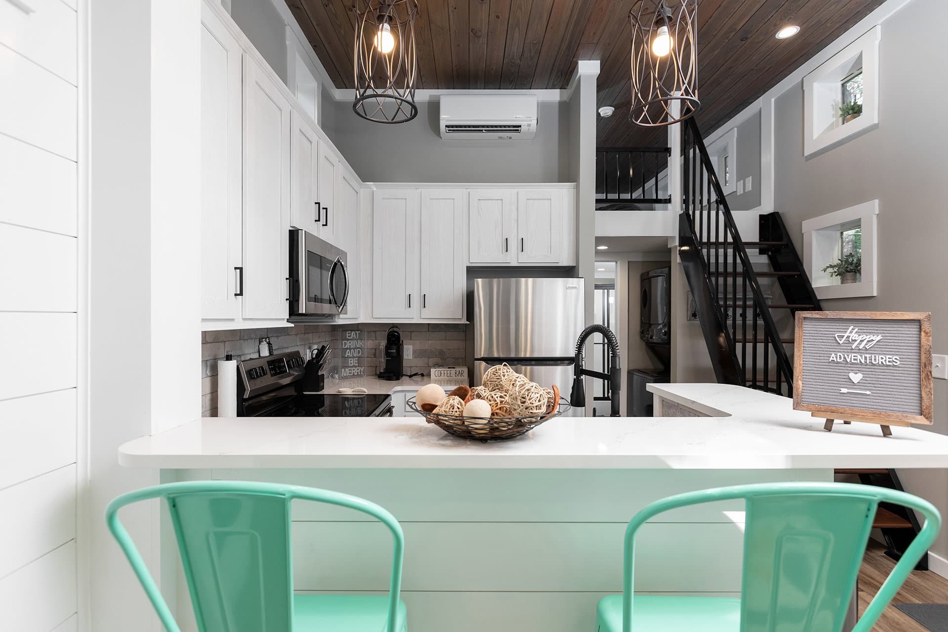 Desoto kitchen home features