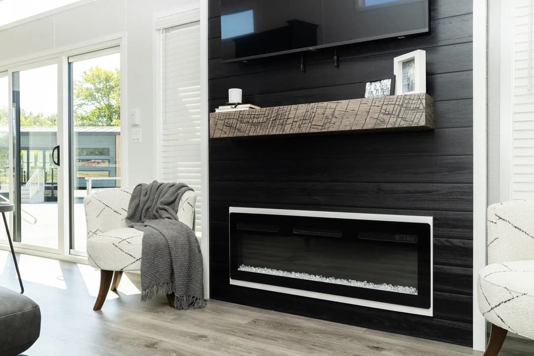 Island 6430p interior home features