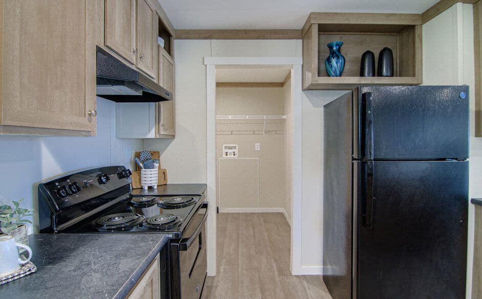 Corral 2354 kitchen home features