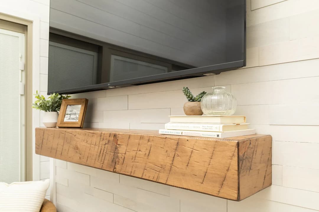 Eldorado 9081p interior home features