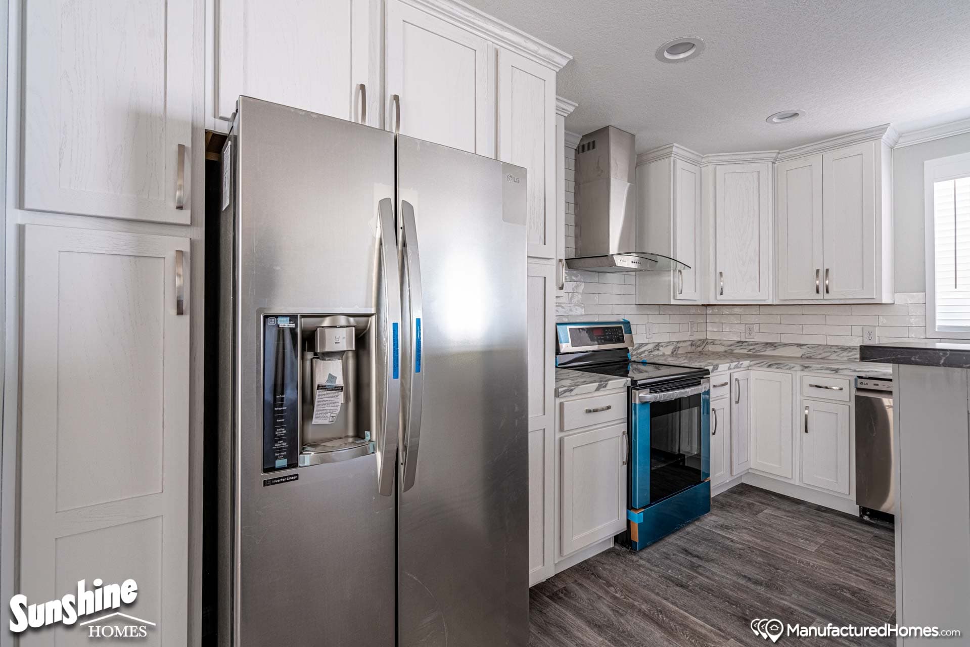 Pri3270-2008 kitchen home features