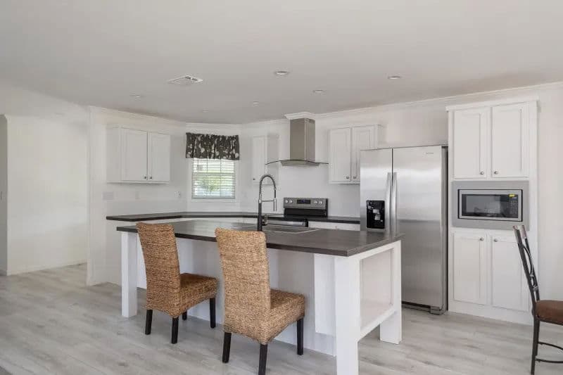 Rutherford kitchen home features