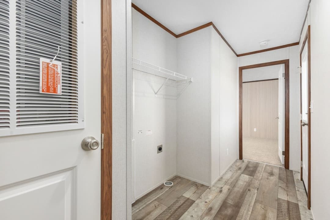 Elite 2 interior home features