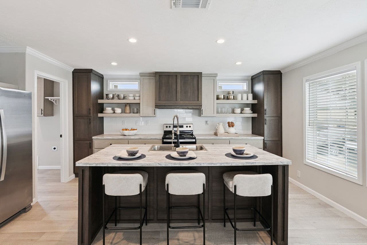 Driftwood kitchen home features