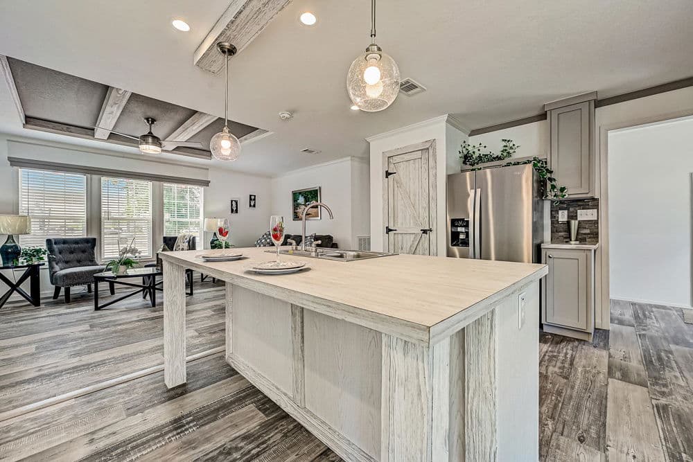 Morvin kitchen home features