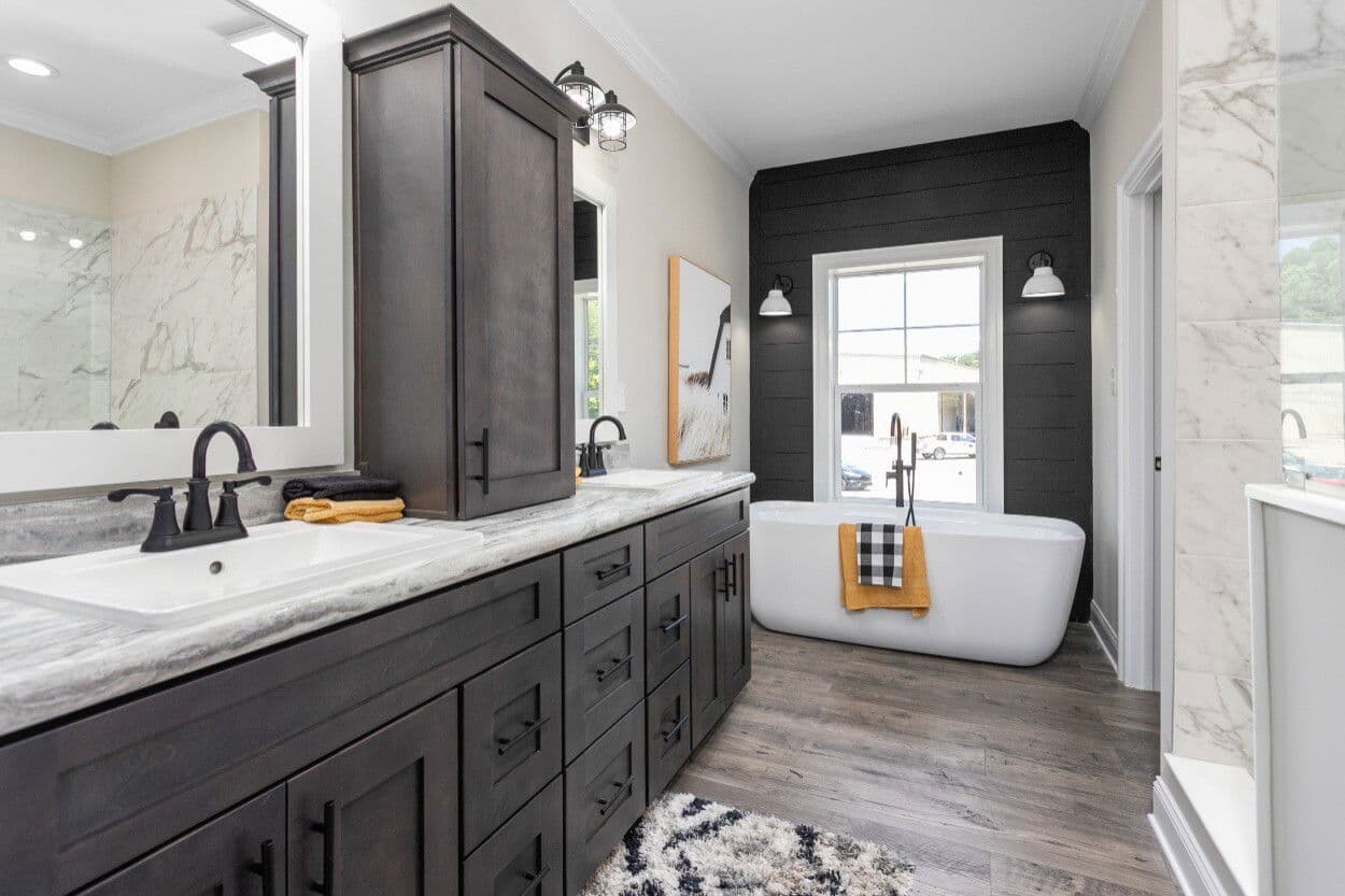 Sparta cape bathroom home features