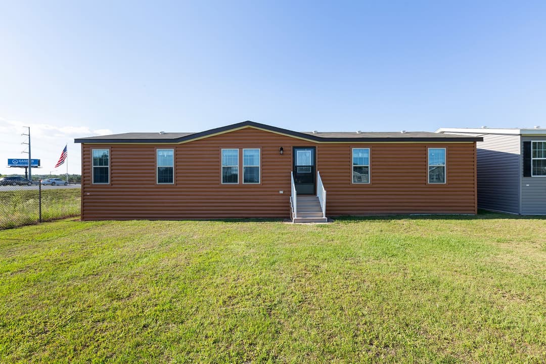 Taylor 2856 exterior home features