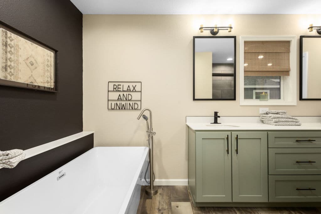 Millenian 5 bathroom home features